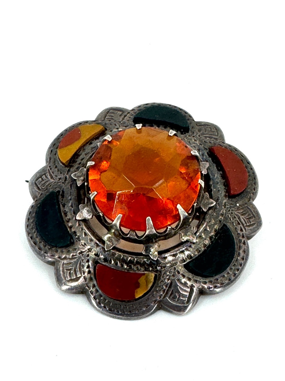 ANTIQUE Victorian Scottish Pebble Brooch With Large Crown Stone